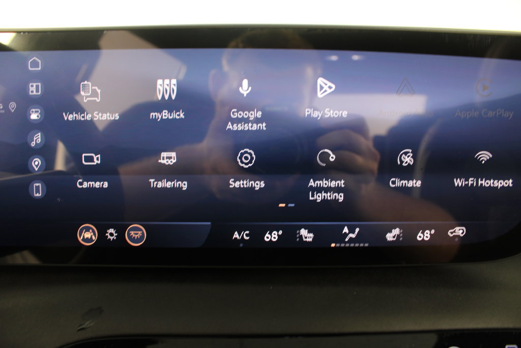 New 2027 Buick Enclave Sport Touring w/ Power Package FWD image 6