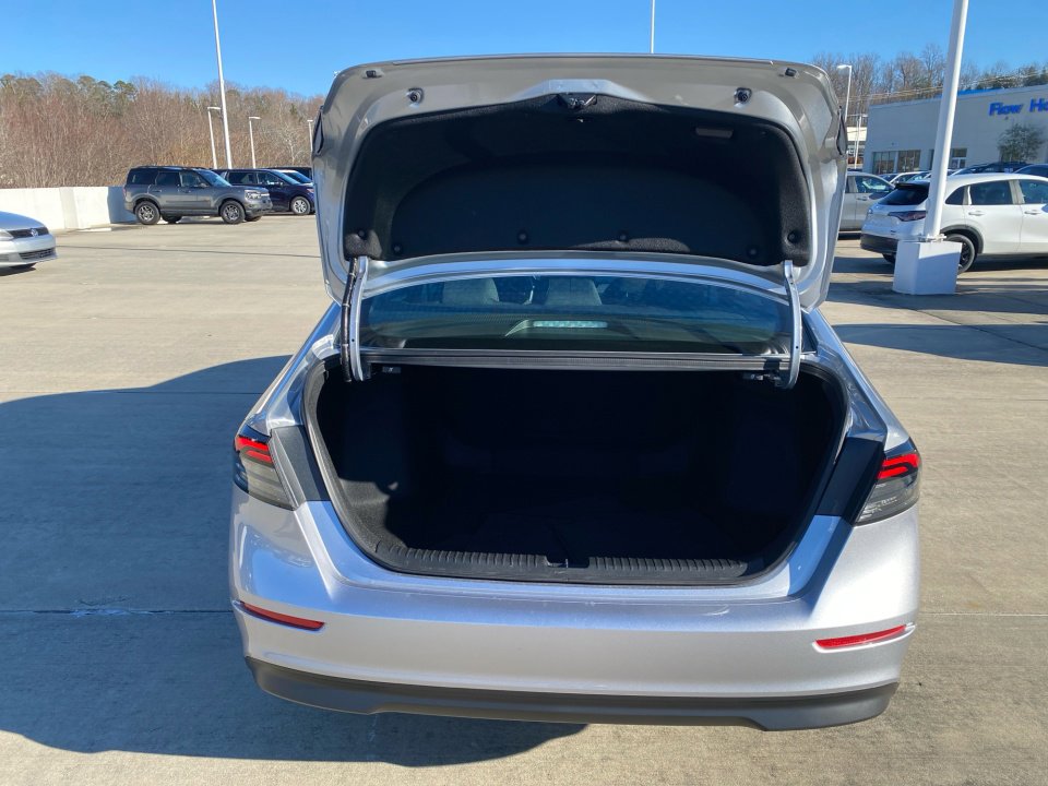 Certified 2025 Honda Accord Sport image 17