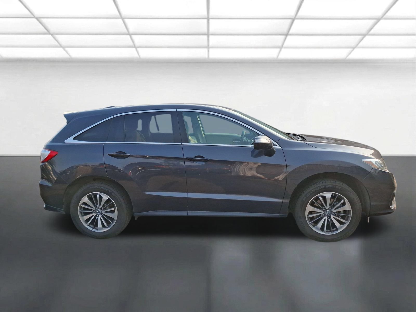 Used 2016 Acura RDX w/ Advance Package AWD/4WD image 2