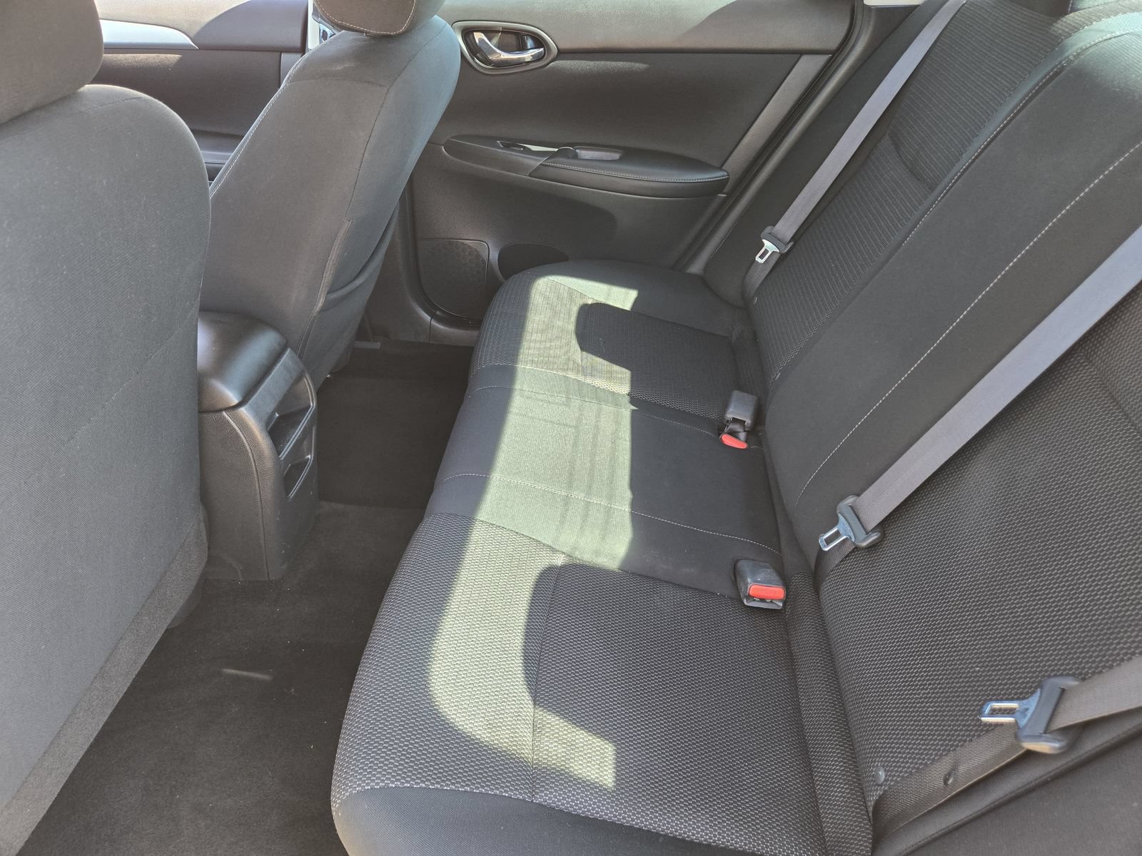 Used 2019 Nissan Sentra S FWD image 32