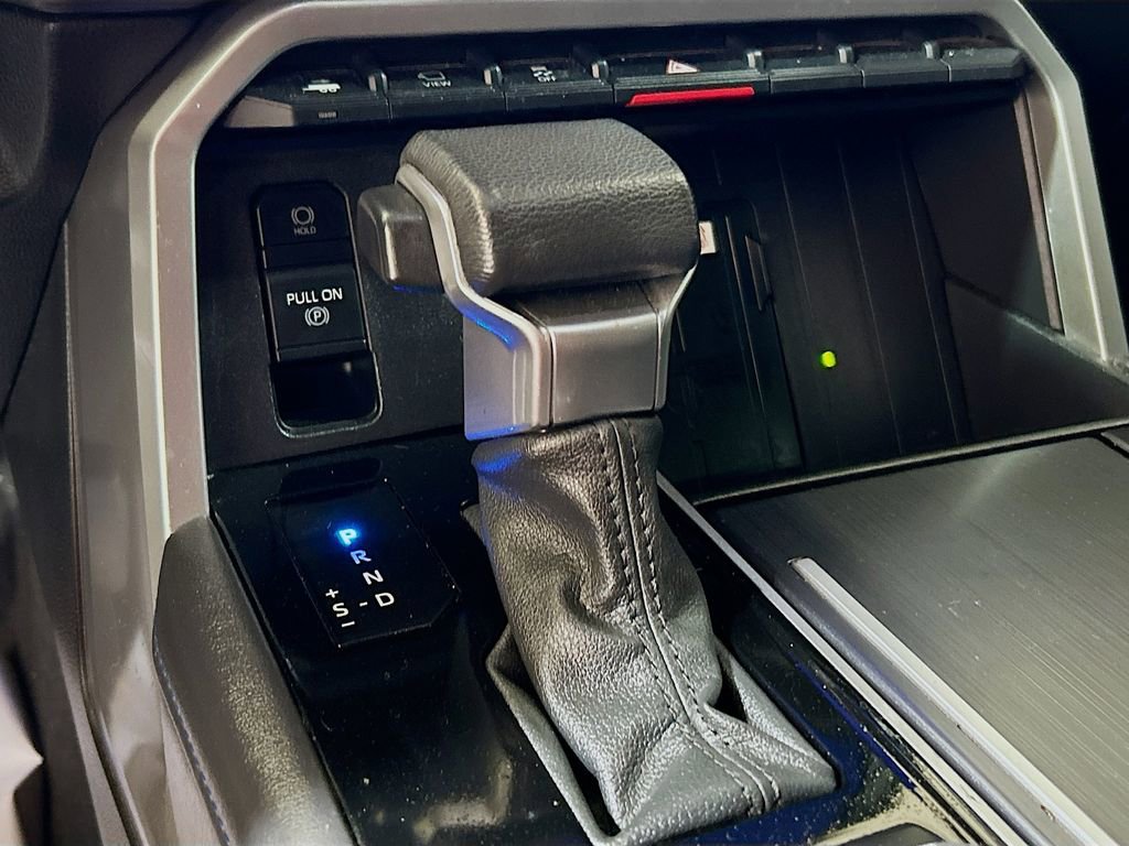 Used 2023 Toyota Tundra Platinum AWD/4WD image 14