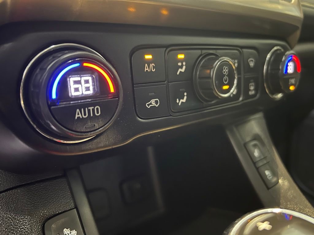 Used 2018 GMC Acadia Denali w/ LPO, Floor Liner Package image 27