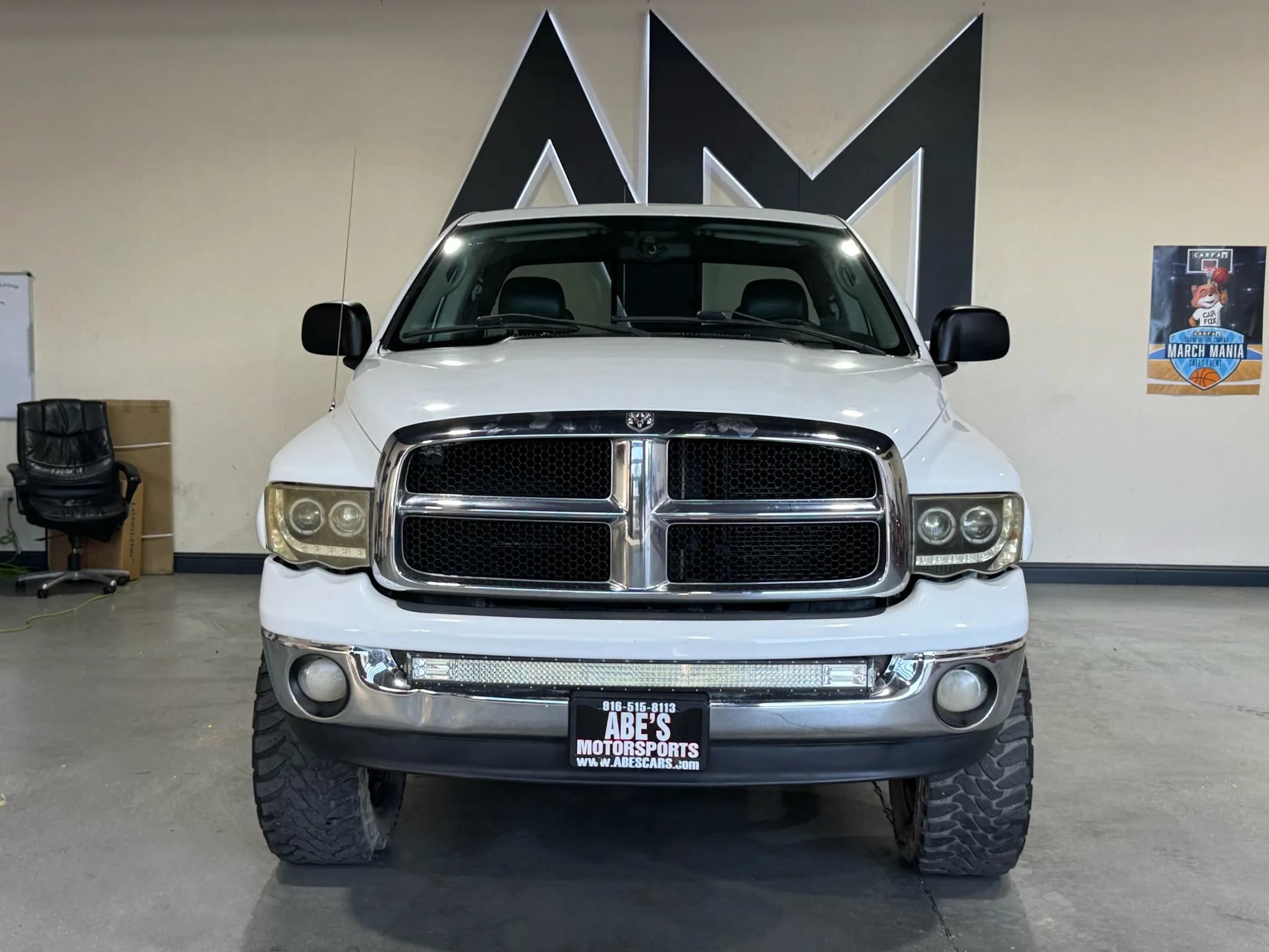 Used 2005 Dodge Ram 2500 Truck SLT w/ Trailer Tow Group AWD/4WD image 2