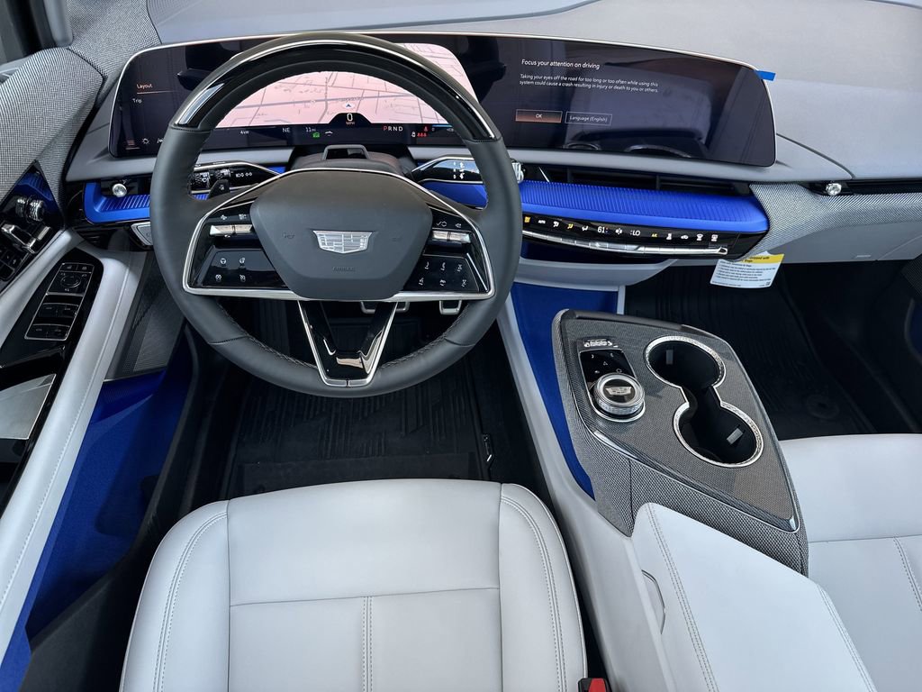 New 2025 Cadillac Optiq Luxury 1 image 15