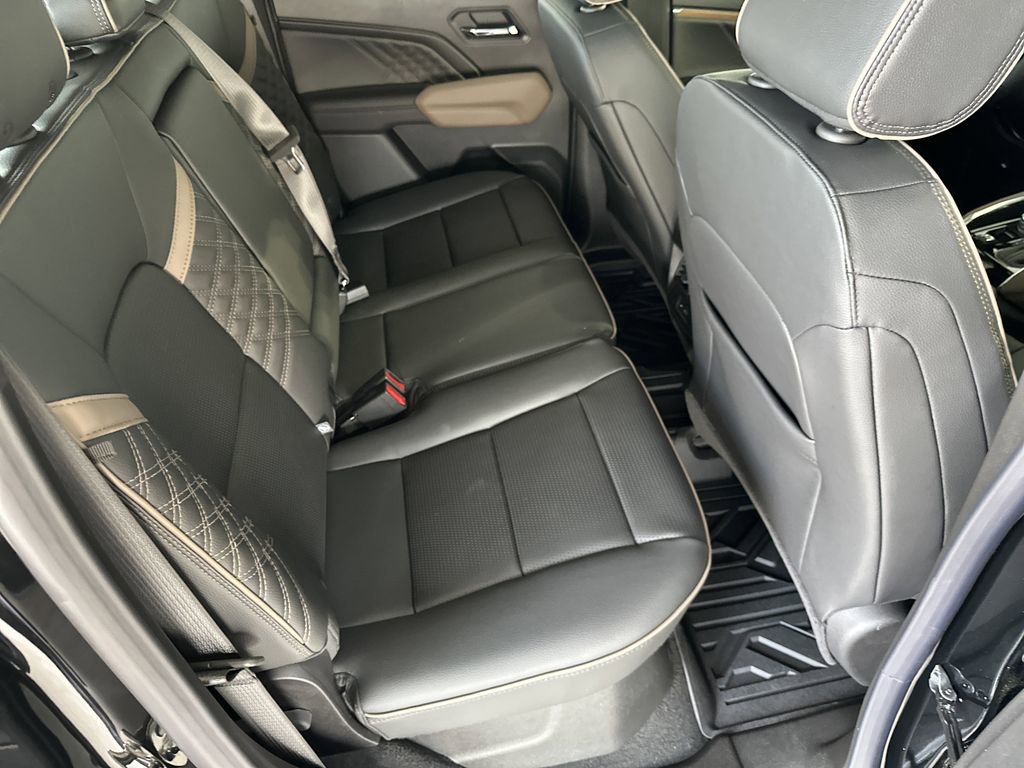 New 2026 GMC Canyon Denali w/ LPO, Denali Black Edition image 33