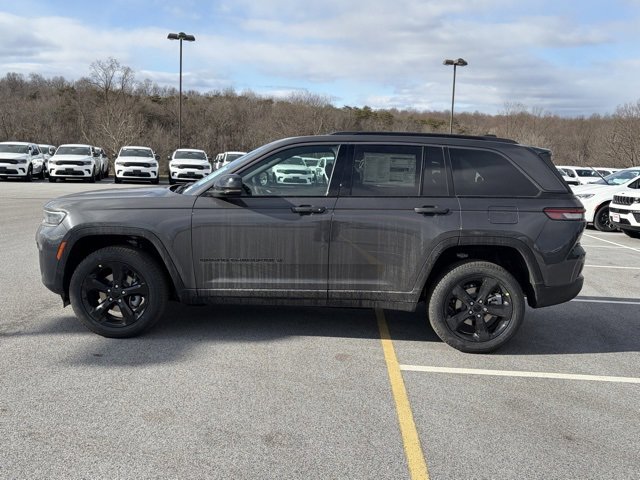 New 2026 Jeep Grand Cherokee Limited image 3