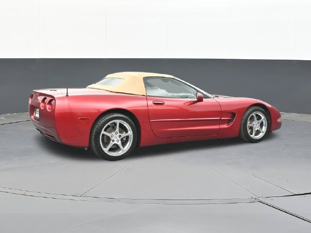Used 2001 Chevrolet Corvette Convertible w/ Preferred Equipment Group2 RWD image 16