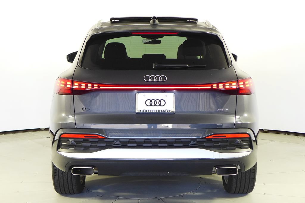 Used 2025 Audi Q5 Premium Plus w/ Premium Plus AWD/4WD image 8