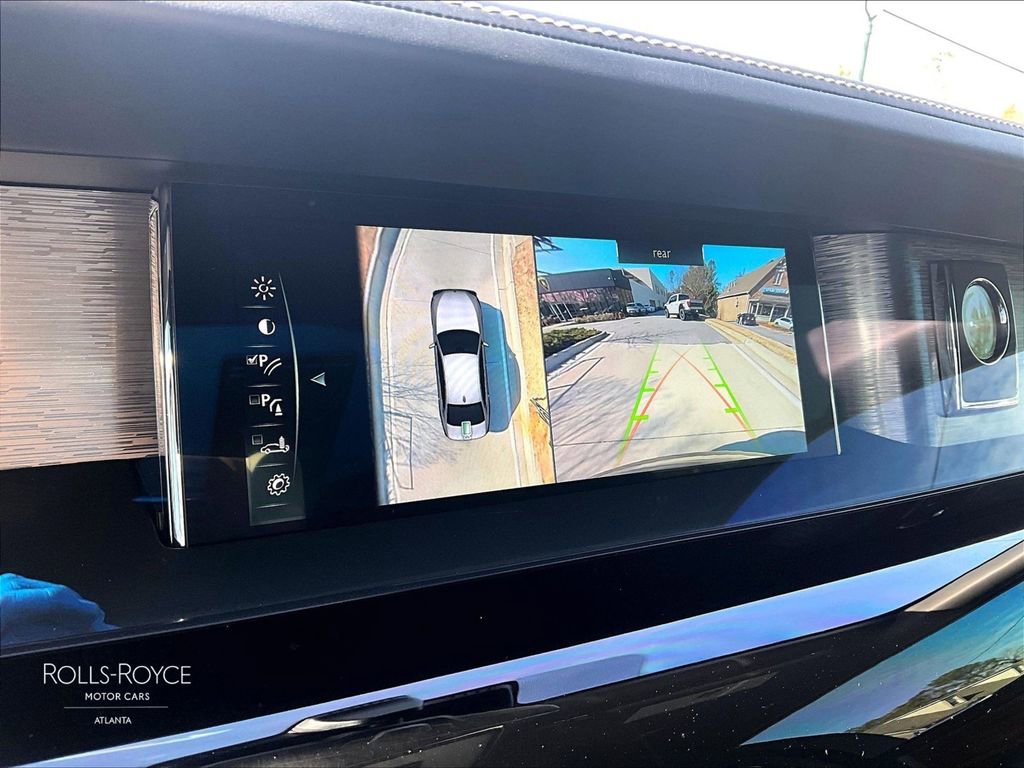 Used 2020 Rolls-Royce Phantom Sedan RWD image 20
