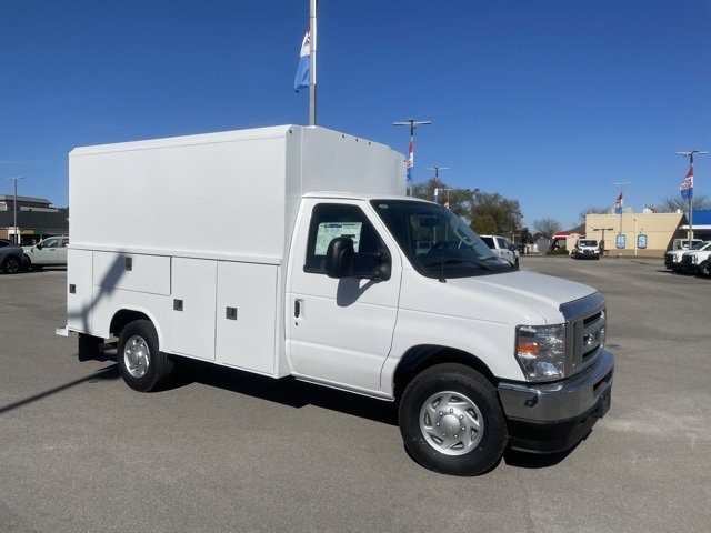 New 2025 Ford E-350 and Econoline 350 Super Duty w/ Power Equipment Group image 2