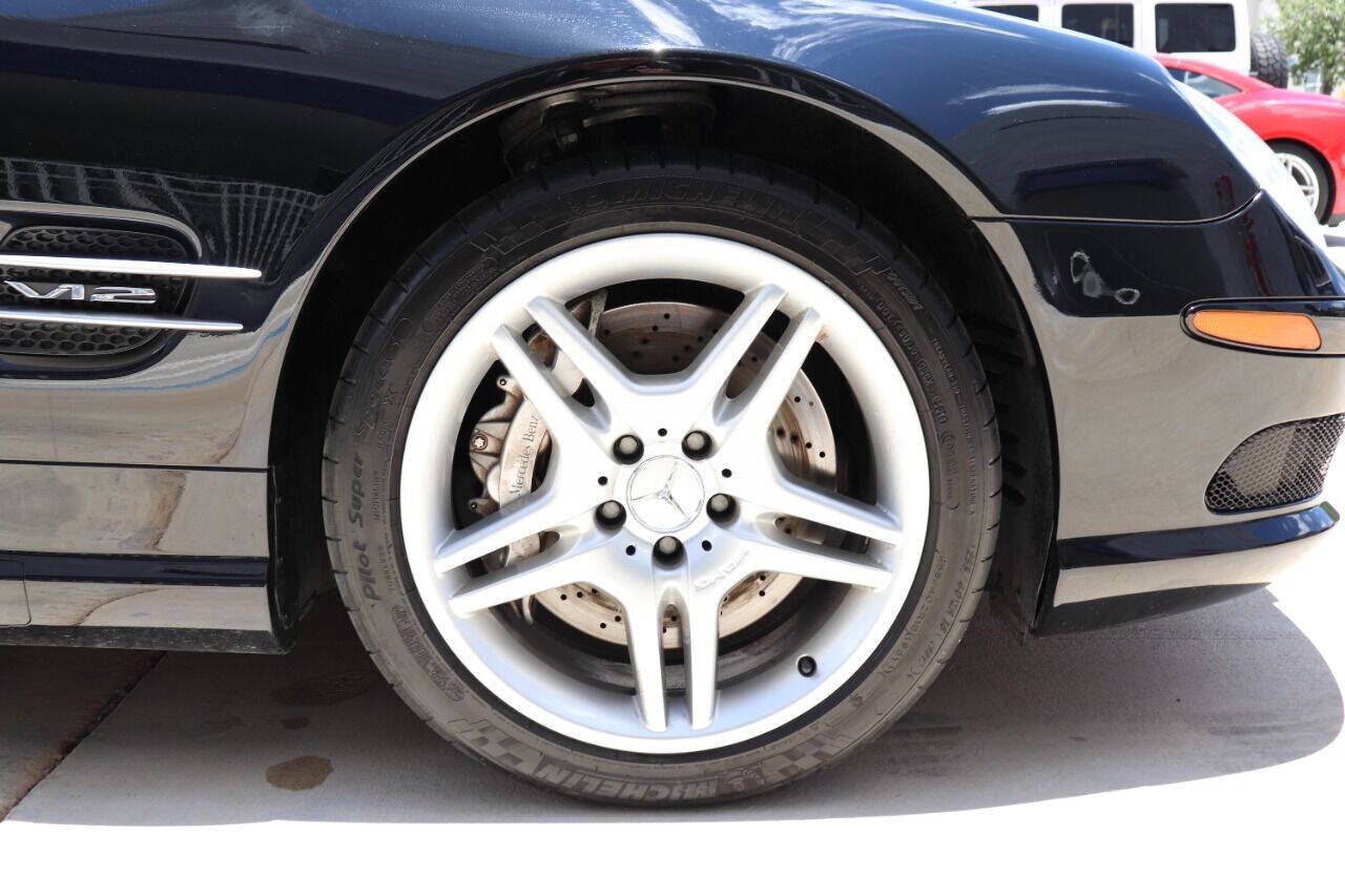 Used 2005 Mercedes-Benz SL 600 image 13