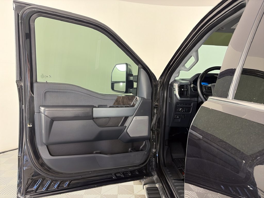 Certified 2022 Ford F150 Lariat AWD/4WD image 10