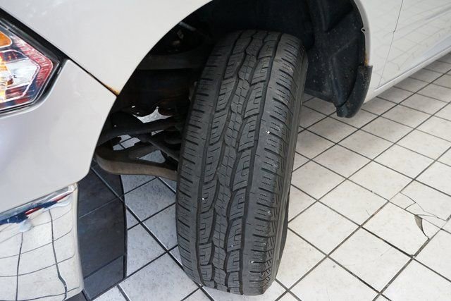 Used 2013 RAM 1500 Classic SLT w/ Premium Display Pkg image 42