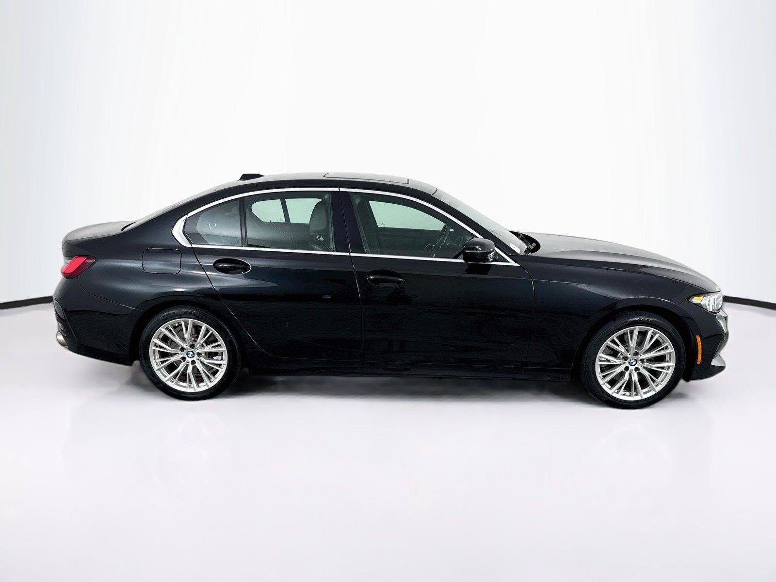 Used 2024 BMW 330i Sedan RWD image 6