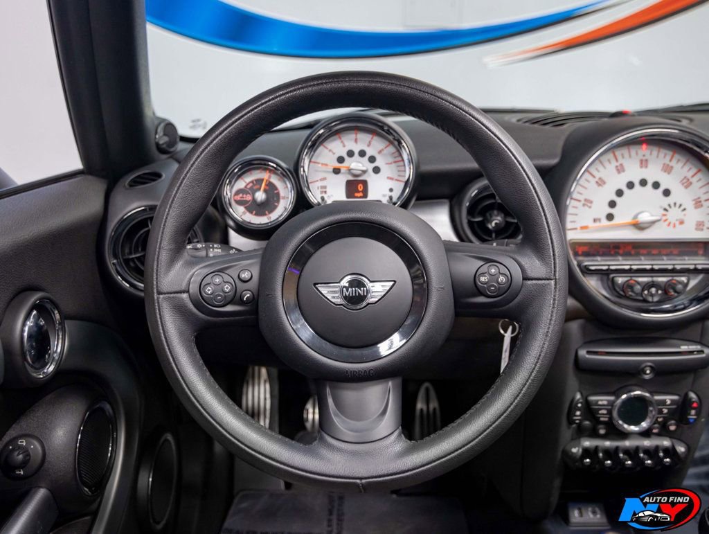 Used 2013 MINI Cooper S image 13