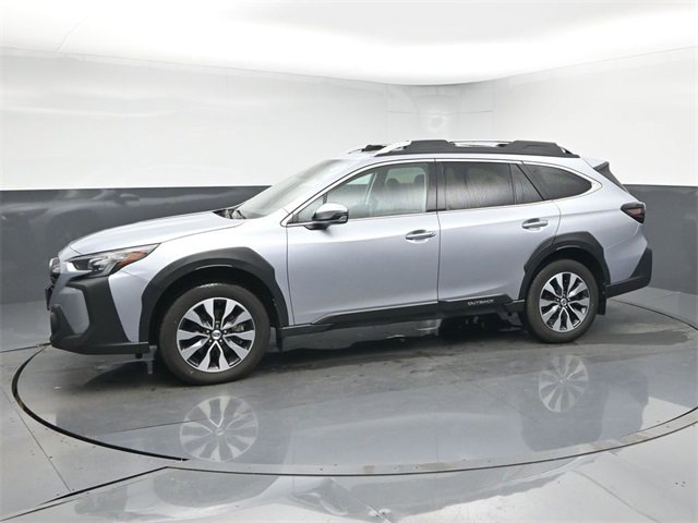 Used 2023 Subaru Outback Touring XT image 4