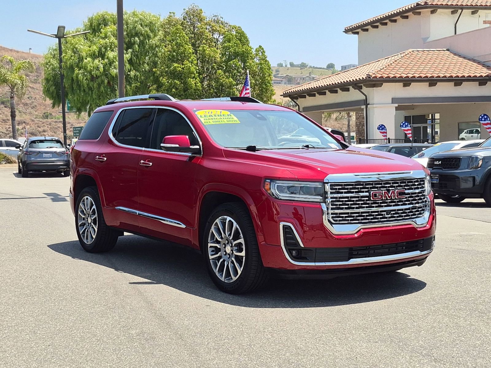Used 2021 GMC Acadia Denali w/ Denali Technology Package AWD/4WD image 7