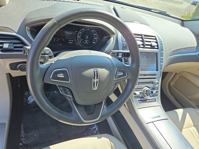 Used 2020 Lincoln MKZ Reserve w/ Elements Package image 18