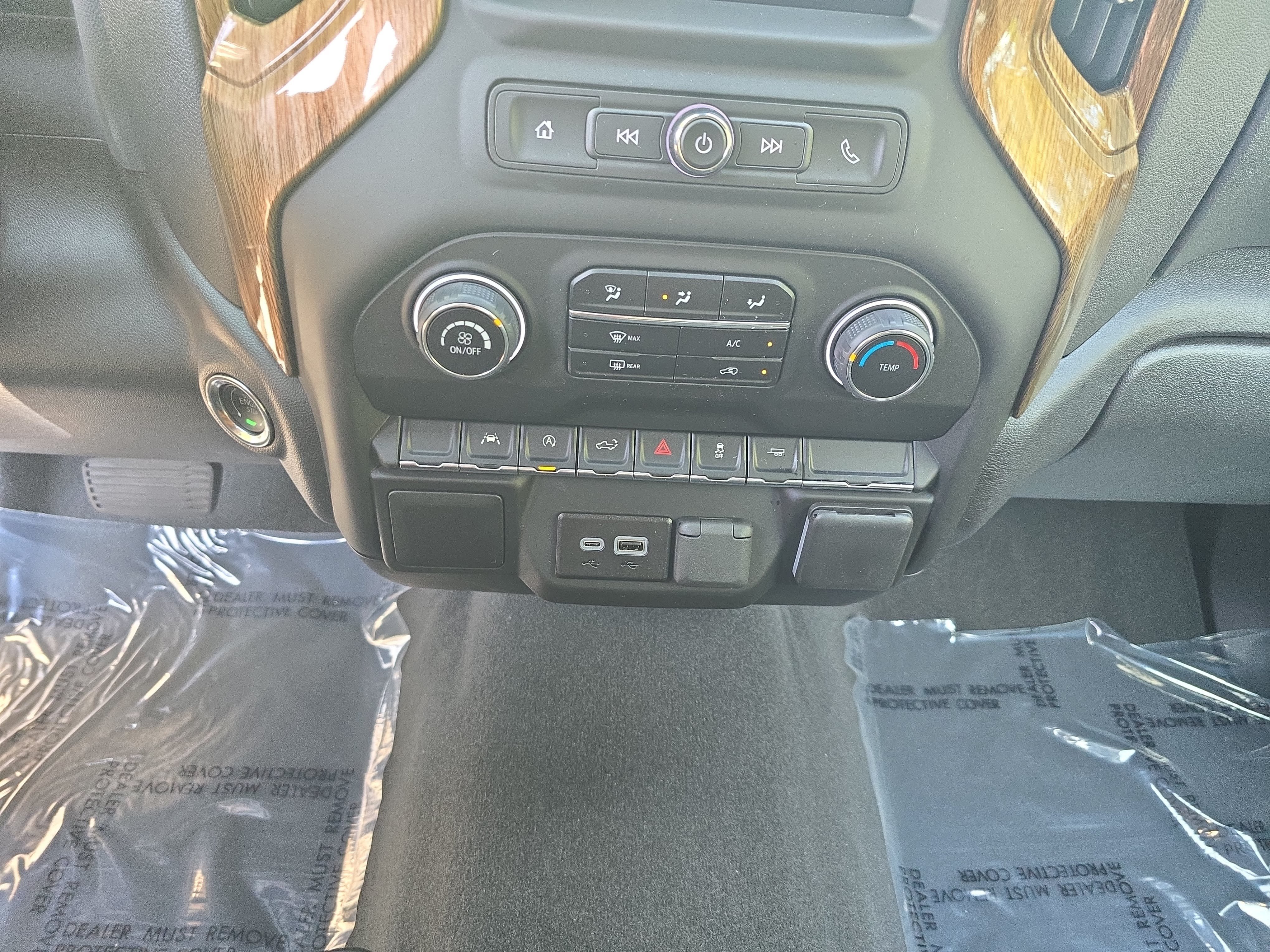 Used 2025 Chevrolet Silverado 1500 Custom RWD image 22