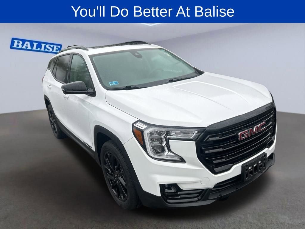 Used 2023 GMC Terrain SLT w/ Elevation Edition AWD/4WD image 3