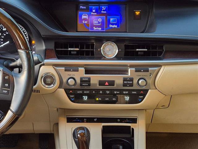 Used 2014 Lexus ES 350 w/ Premium Package FWD image 11