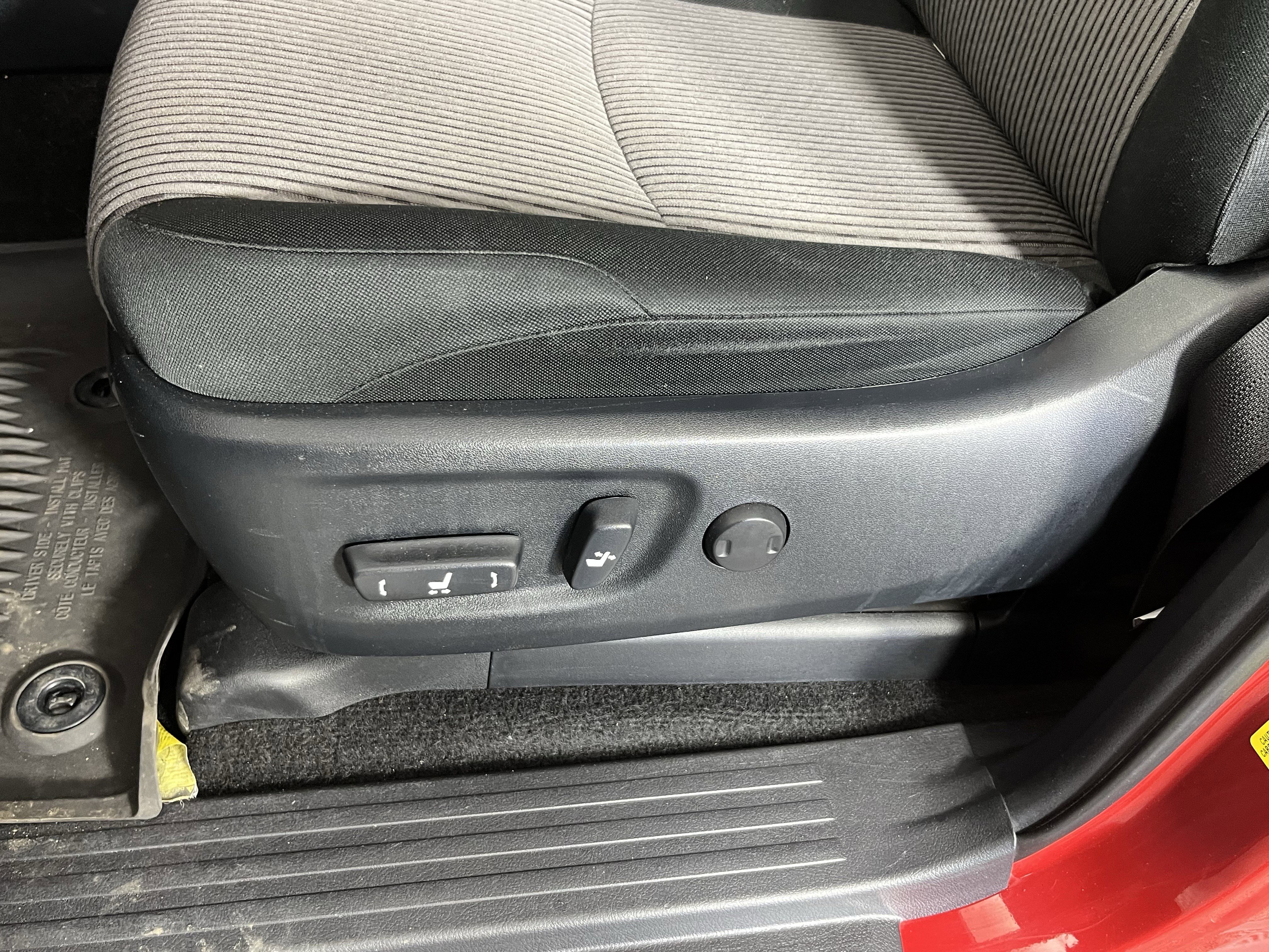 Used 2024 Toyota 4Runner SR5 AWD/4WD image 17