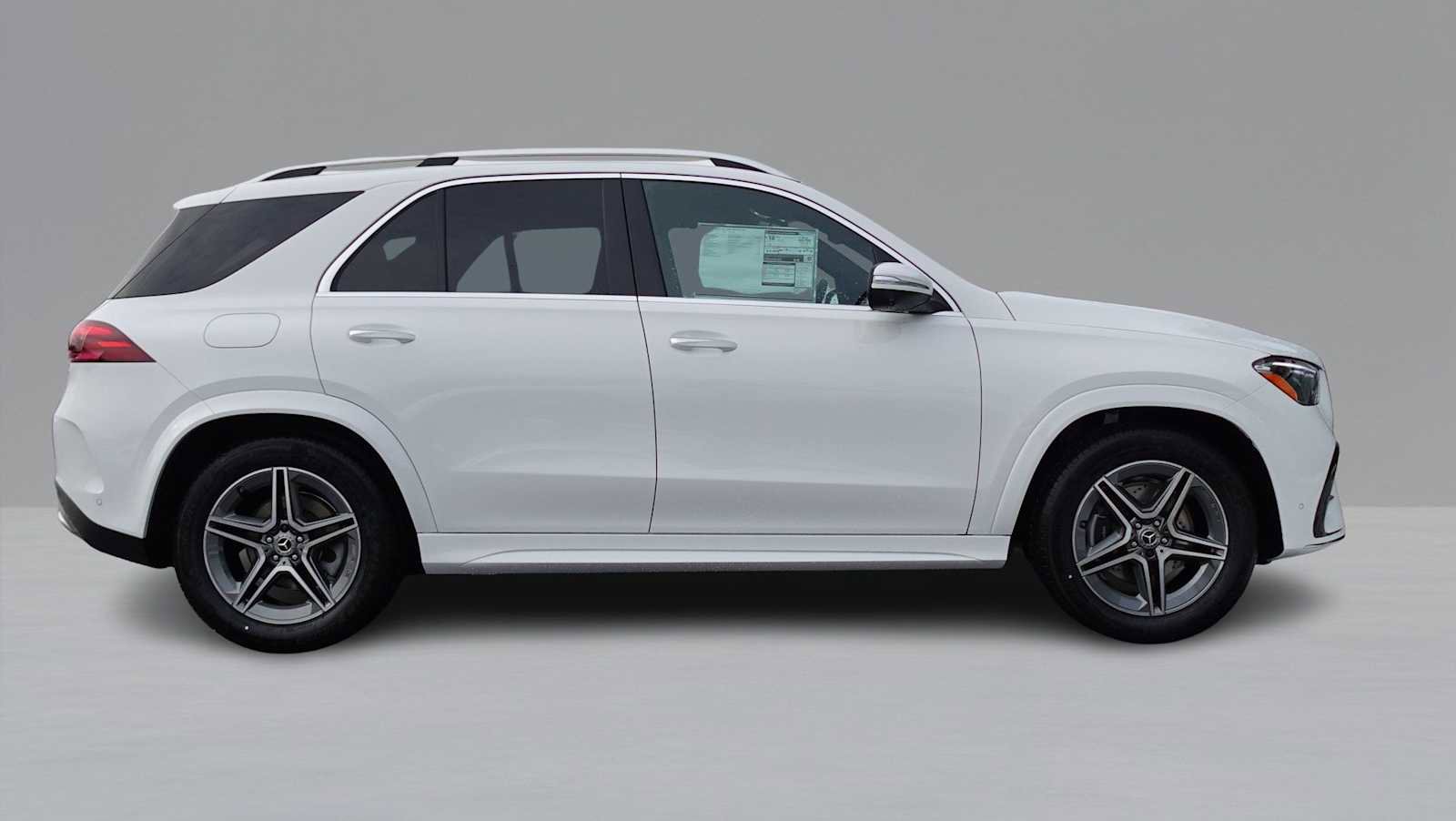 New 2026 Mercedes-Benz GLE 580 4MATIC image 4