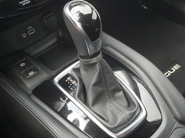 Used 2019 Nissan Rogue SL AWD/4WD image 31
