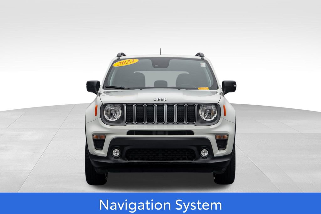 Used 2023 Jeep Renegade Limited image 2