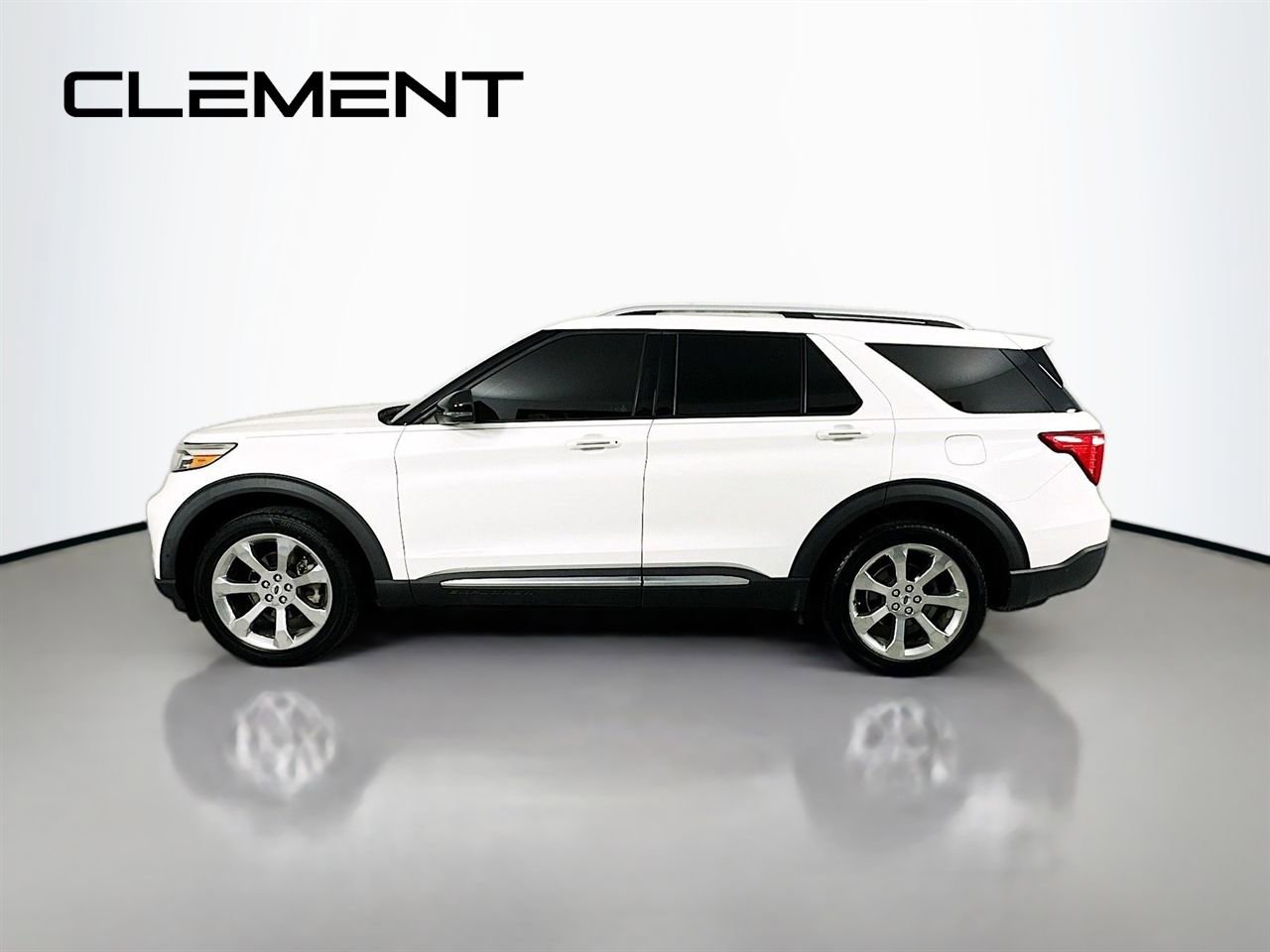 Certified 2020 Ford Explorer Platinum w/ Premium Technology Package image 6