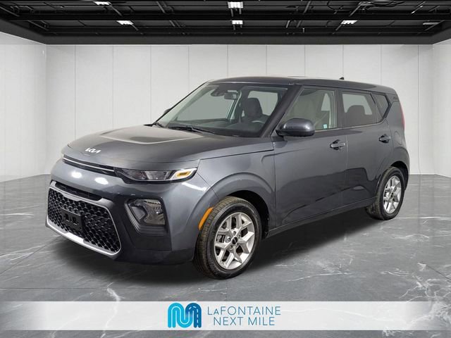 Used 2022 Kia Soul LX w/ Technology Package video 1