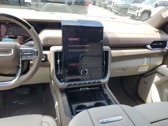 New 2026 GMC Yukon XL Denali AWD/4WD image 14