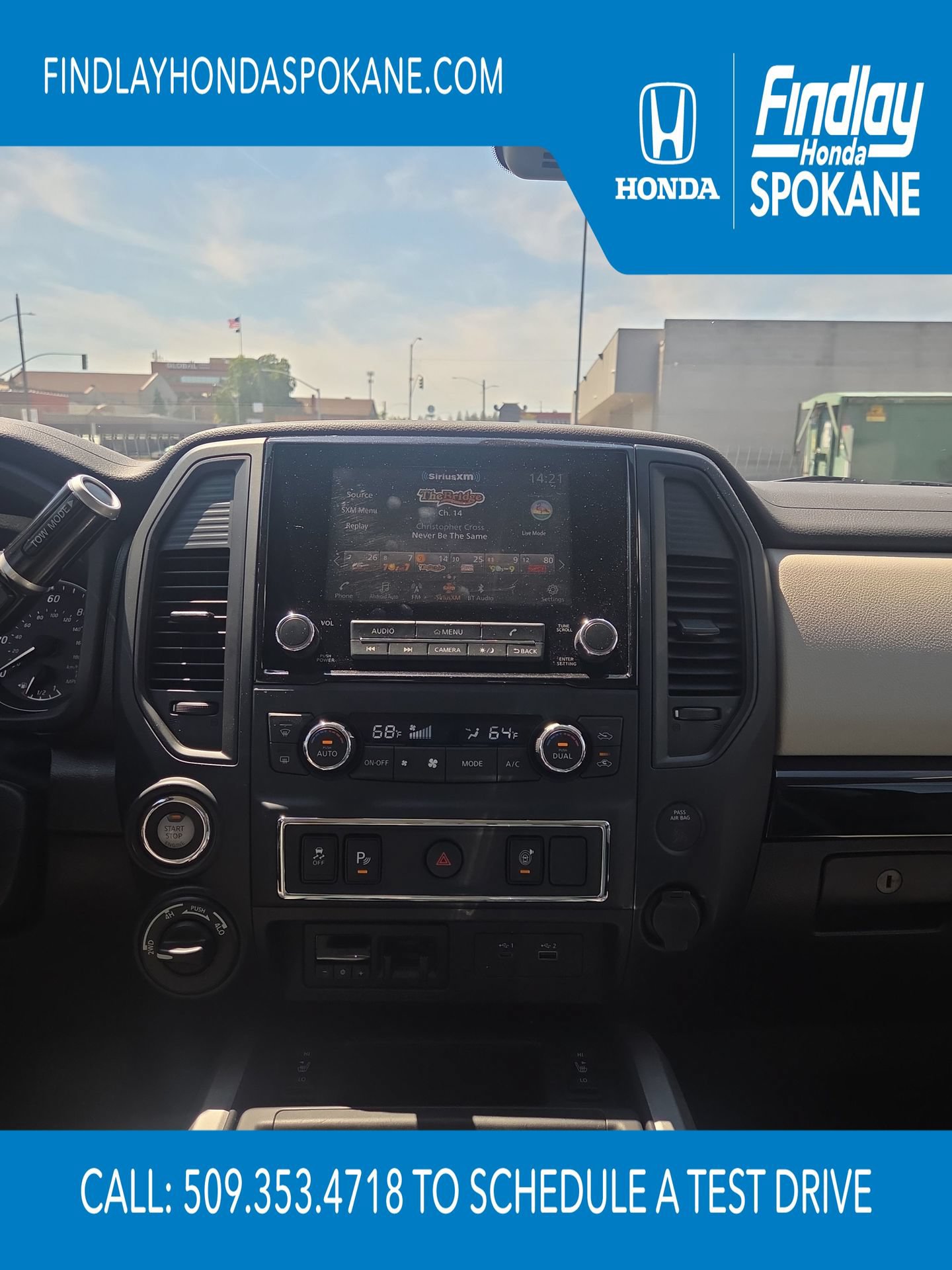 Used 2024 Nissan Titan SV w/ SV Convenience Package AWD/4WD image 16