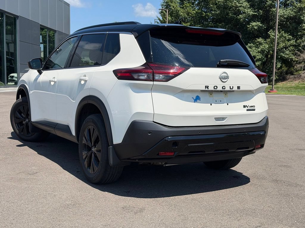 Certified 2023 Nissan Rogue SV w/ SV Premium B Package AWD/4WD image 4