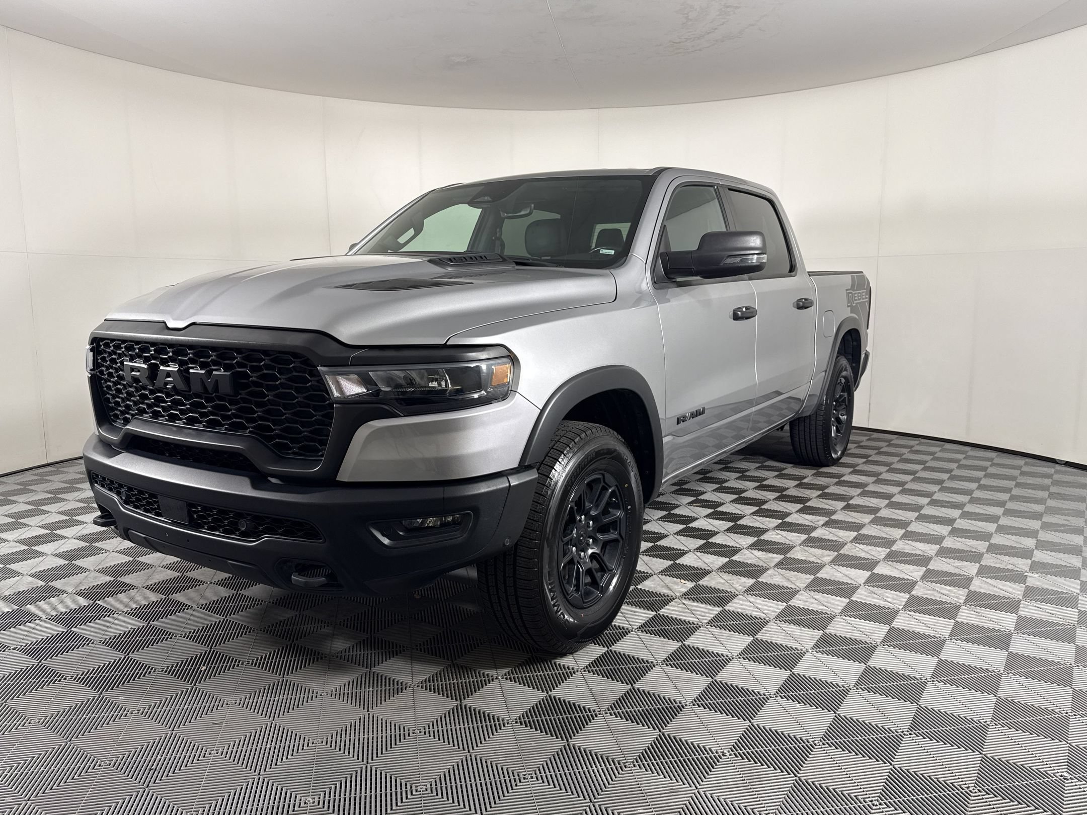 Used 2025 RAM 1500 Rebel w/ Rebel Level 1 Equipment Group AWD/4WD video 1