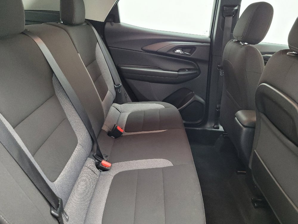 Used 2024 Chevrolet TrailBlazer LS image 19