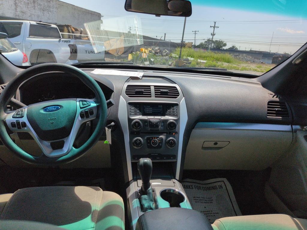 Used 2015 Ford Explorer 4WD image 13