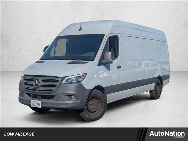 Used 2024 Mercedes-Benz Sprinter 2500 image 1
