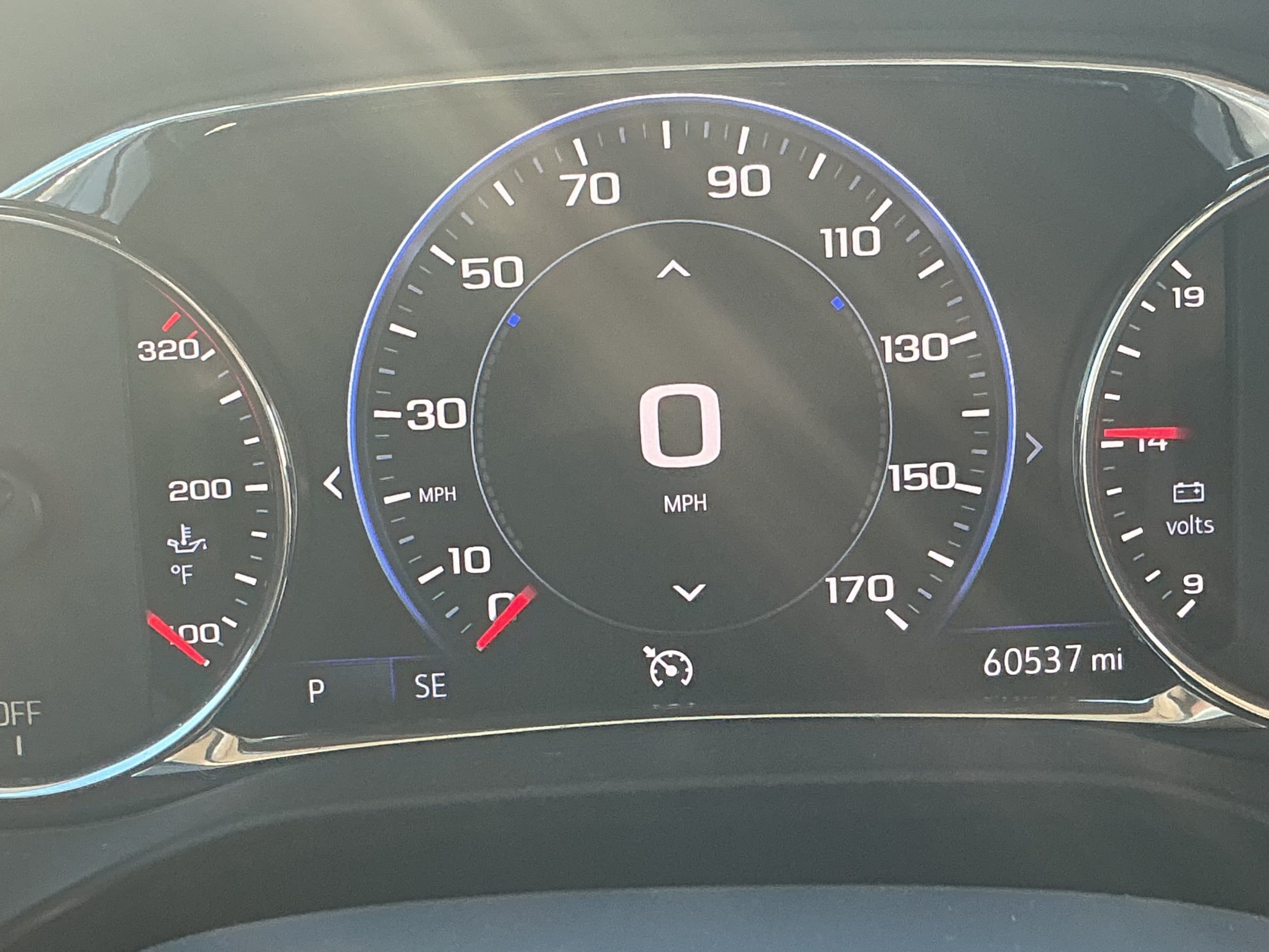 Used 2020 GMC Acadia Denali w/ Trailering Package AWD/4WD image 12
