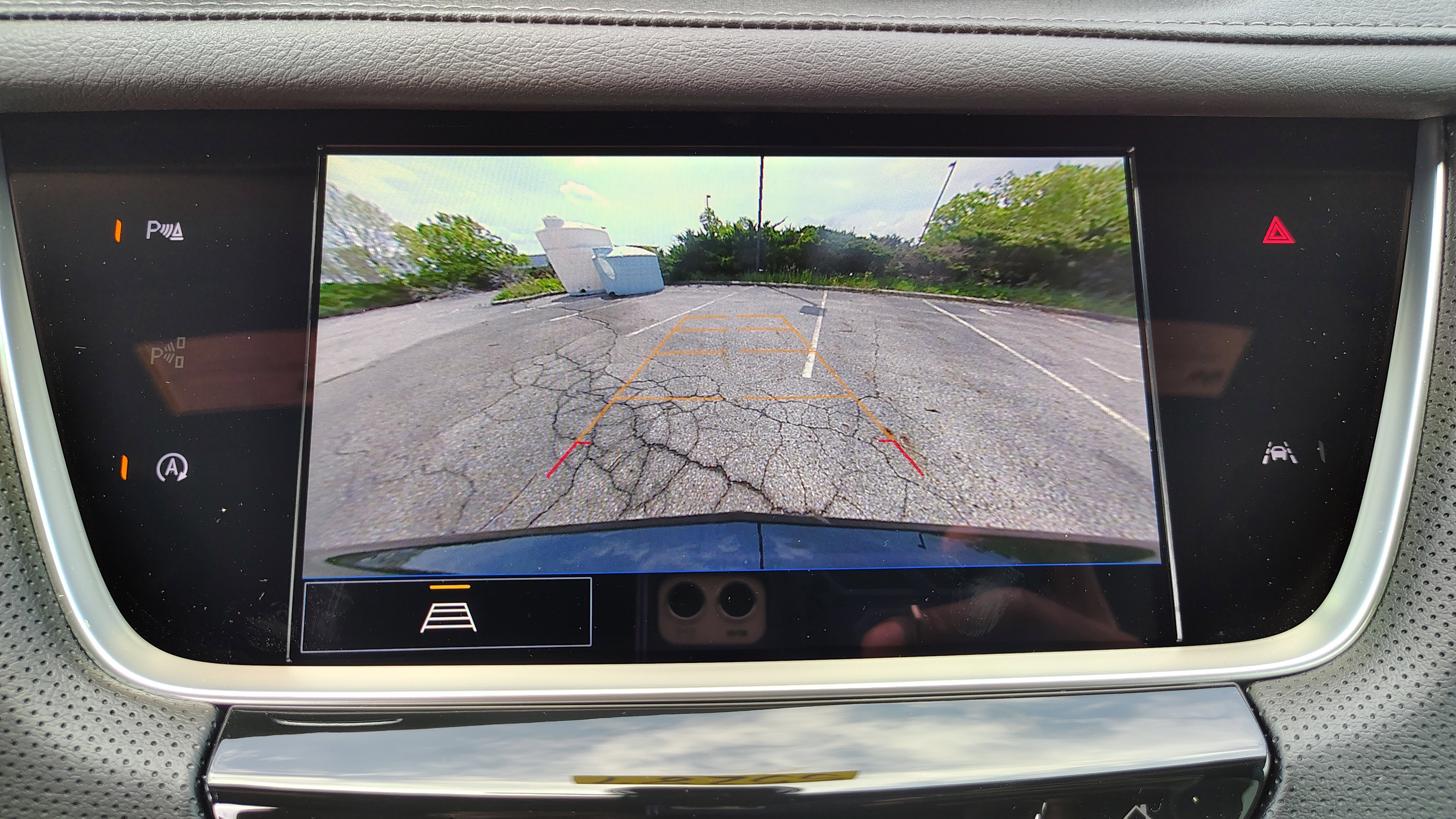 New 2025 Cadillac XT6 Luxury w/ LPO, Premium Carpet Package image 25