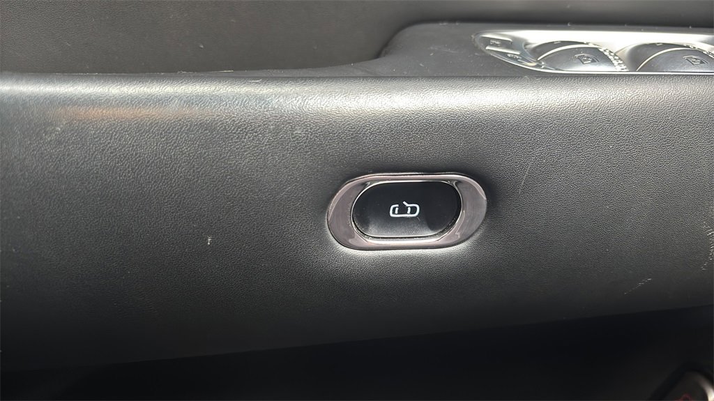 Used 2023 Genesis G90 3.5T image 30