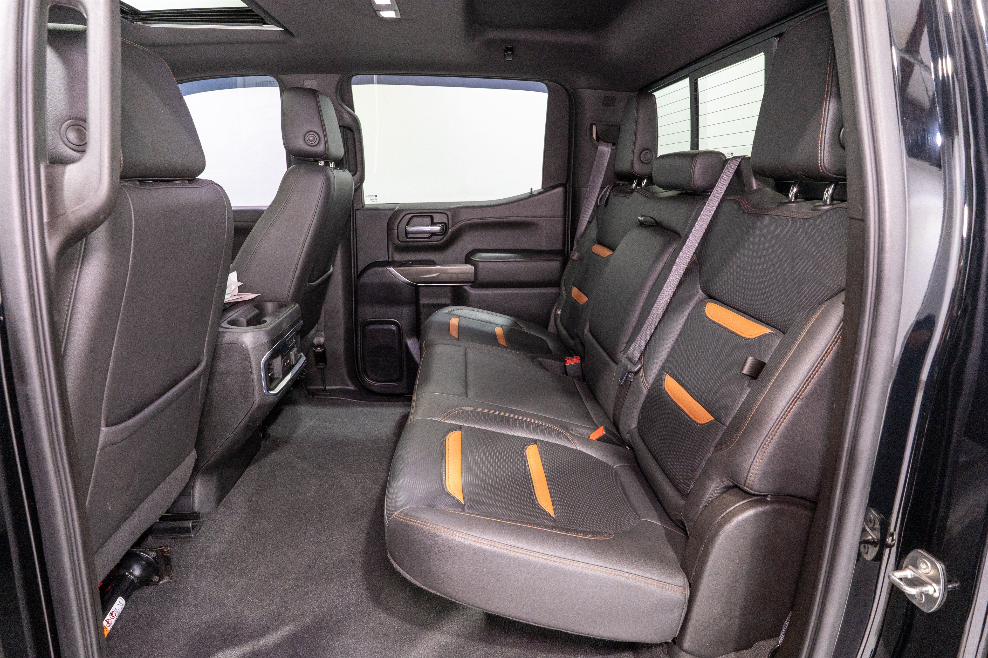 Used 2021 GMC Sierra 1500 AT4 w/ Technology Package AWD/4WD image 37