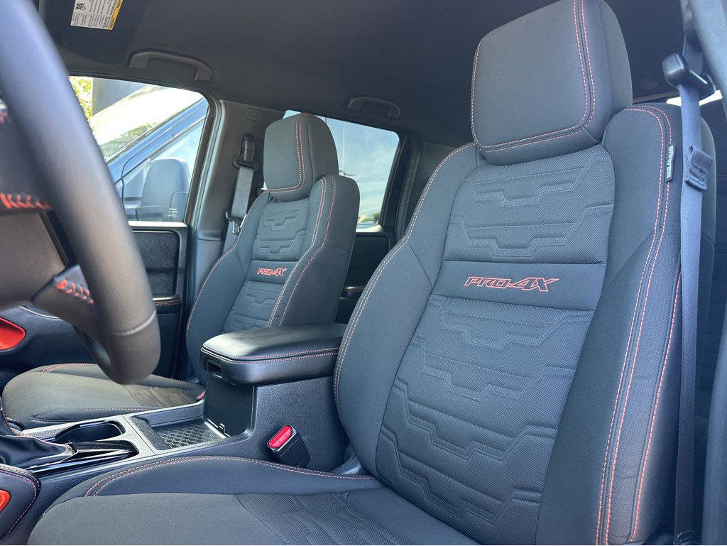 Used 2025 Nissan Frontier PRO-4X w/ Interior Protection Package image 7