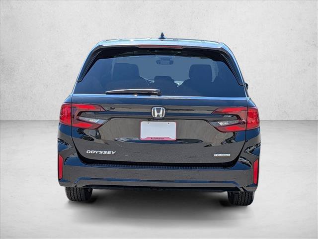 Used 2026 Honda Odyssey Touring image 7