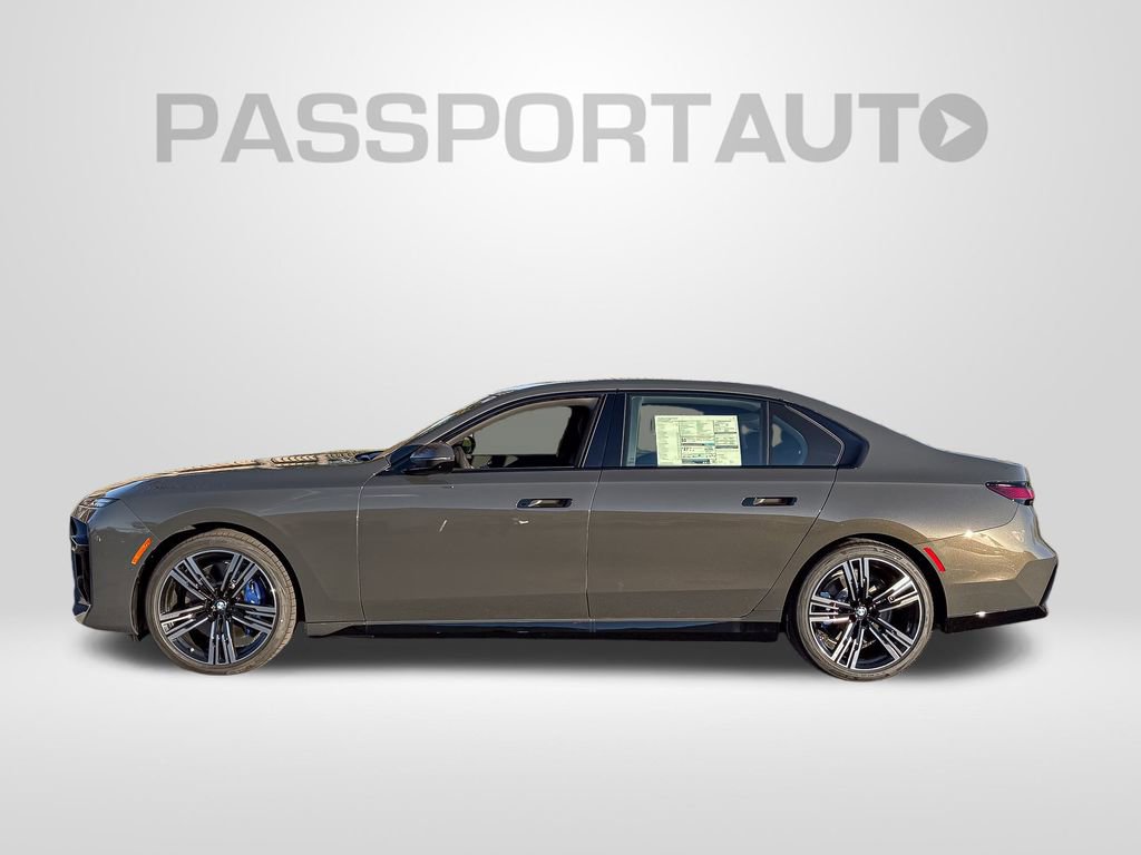 New 2026 BMW 740i xDrive w/ Premium Package video 2