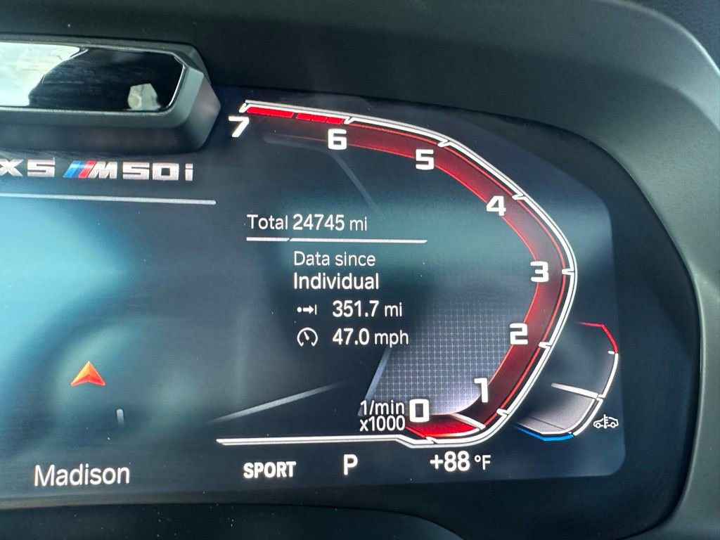 Used 2022 BMW X5 M50i w/ Executive Package AWD/4WD image 29