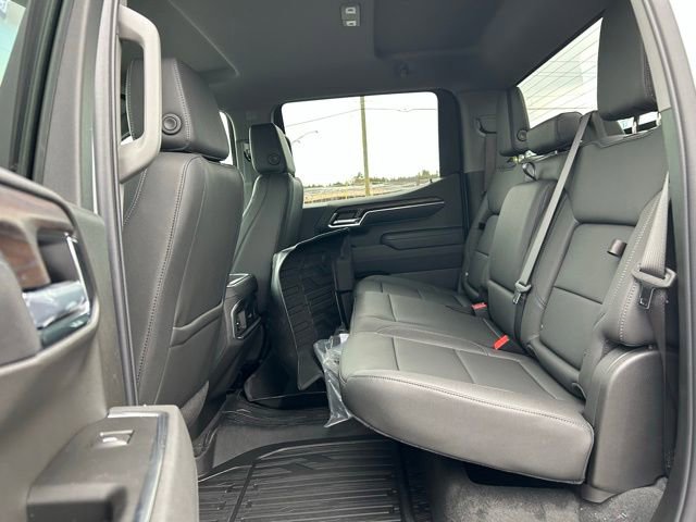 New 2026 GMC Sierra 1500 SLT image 16