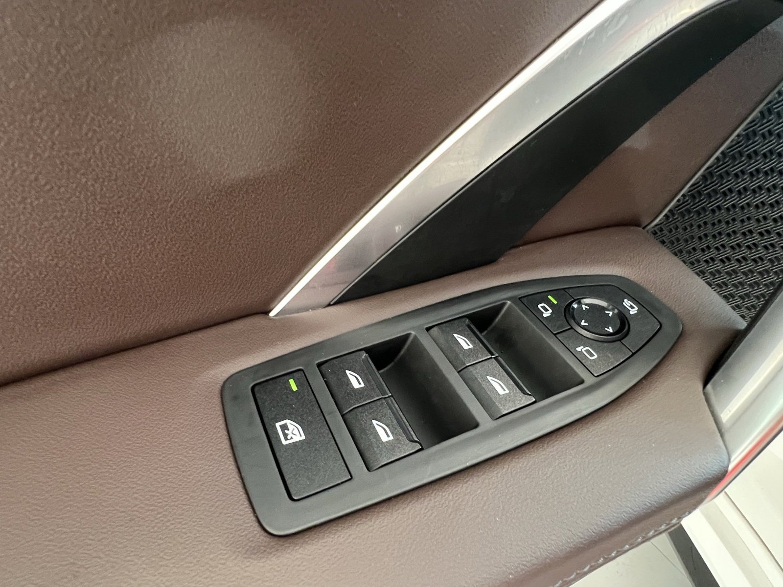 Used 2024 BMW X1 M35i w/ Premium Package image 37