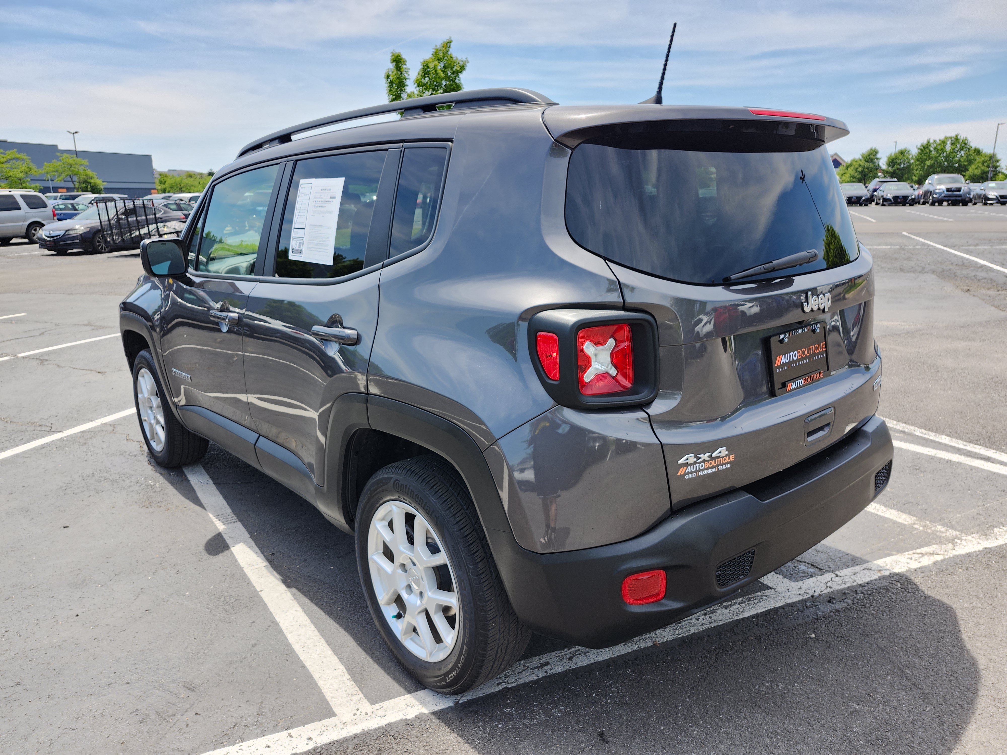 Used 2021 Jeep Renegade Latitude w/ Sun & Sound Group AWD/4WD image 14