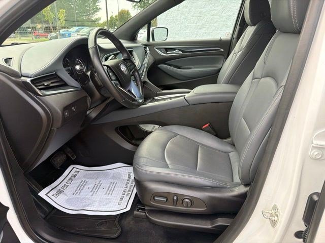 Used 2024 Buick Enclave Essence w/ Sport Touring Edition AWD/4WD image 12